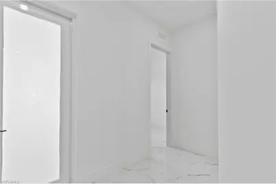 9047 Maywood Cir, Labelle, FL 33935 - Photo 9