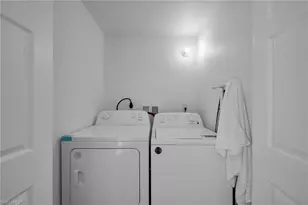 4118 SE 3rd Ave, Cape Coral, FL 33904 - Photo 15