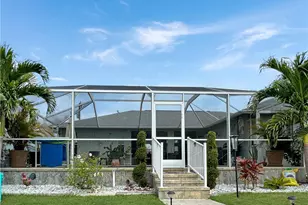 522 SE 4th St, Cape Coral, FL 33990 - Photo 27