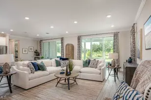 4725 24th Ave SE, Naples, FL 34117 - Photo 9