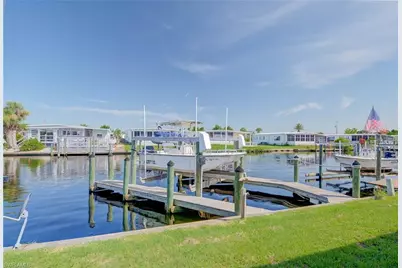 5509 Sir Walter Way, North Fort Myers, FL 33917 - Photo 21