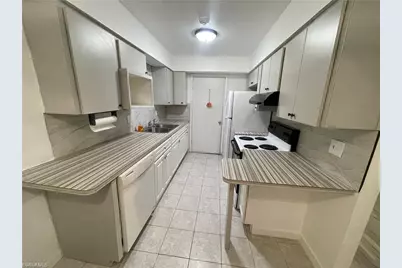 2305 Towles St, Fort Myers, FL 33916 - Photo 7