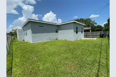 2305 Towles St, Fort Myers, FL 33916 - Photo 31