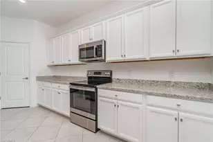 14580 Palamos Cir, Fort Myers, FL 33905 - Photo 7