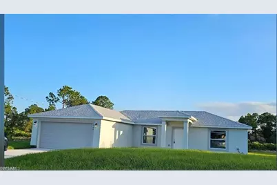 917 Martha Ave S, Lehigh Acres, FL 33974 - Photo 1