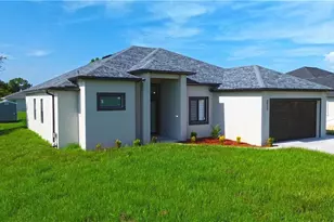 2513 19th St SW, Lehigh Acres, FL 33976 - Photo 3