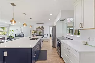 2232 SE 27th St, Cape Coral, FL 33904 - Photo 11