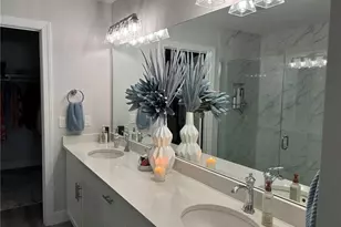 207 Indies Dr E, Naples, FL 34114 - Photo 11