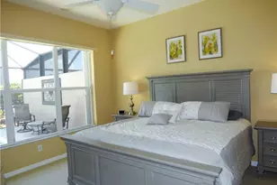 10053 Majestic Ave, Fort Myers, FL 33913 - Photo 7