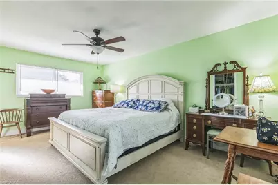 1322 SE 42nd St, Cape Coral, FL 33904 - Photo 19