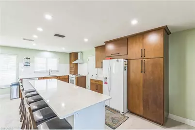 1322 SE 42nd St, Cape Coral, FL 33904 - Photo 11