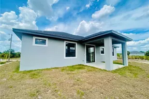 2016 Hercules Rd, Labelle, FL 33935 - Photo 13