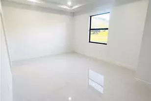 5020 Wildgoose Cir, Labelle, FL 33935 - Photo 11