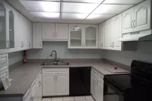 [Address not provided], Fort Myers, FL 33919 - Photo 9