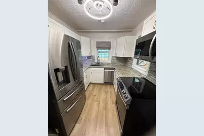 3510 E Riverside Dr, Fort Myers, FL 33916 - Photo 7