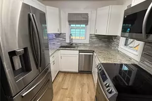 3510 E Riverside Dr, Fort Myers, FL 33916 - Photo 7