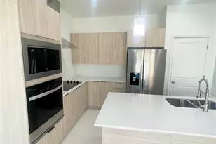 8045 Oakleaf Cir, Labelle, FL 33935 - Photo 9