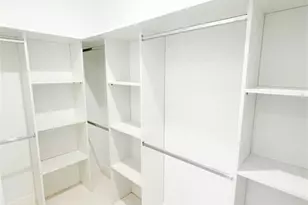 8045 Oakleaf Cir, Labelle, FL 33935 - Photo 7