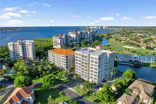 14819 Laguna Dr, Fort Myers, FL 33908 - Photo 21