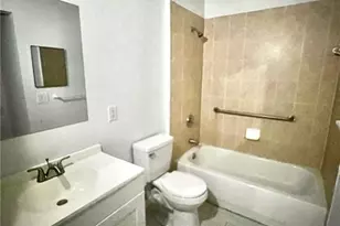 2912 SE Santa Barbara Pl, Cape Coral, FL 33904 - Photo 11