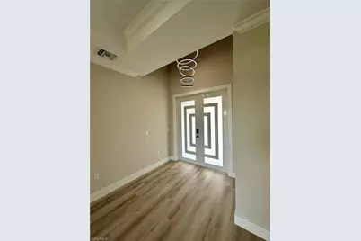 921 Norton Ave S, Lehigh Acres, FL 33974 - Photo 5