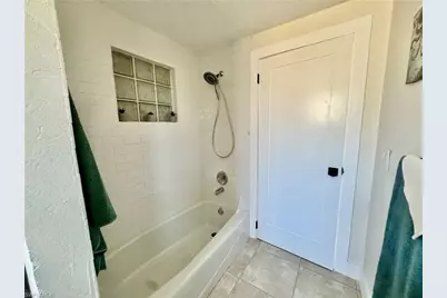 2500 Harbor View Dr, Matlacha, FL 33993 - Photo 11