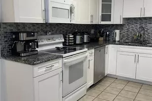 497 Linden Ave S, Lehigh Acres, FL 33974 - Photo 5