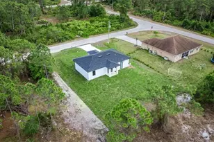 1262 Bowles Ave, Fort Myers, FL 33913 - Photo 13