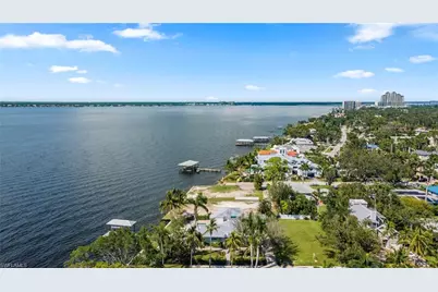 1209 Coconut Dr, Fort Myers, FL 33901 - Photo 21