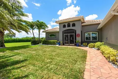 2157 Club House Rd, North Fort Myers, FL 33917 - Photo 5