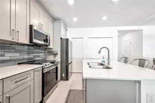 14195 Oviedo Pl, Fort Myers, FL 33905 - Photo 1