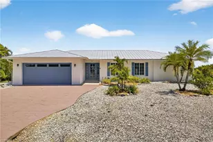 720 Durion Ct, Sanibel, FL 33957 - Photo 1