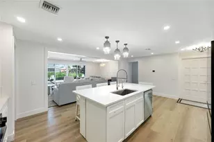 707 Durion Ct, Sanibel, FL 33957 - Photo 11