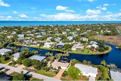 707 Durion Ct, Sanibel, FL 33957 - Photo 1