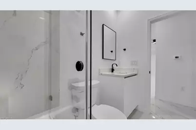 1630 NE 17th Ter, Cape Coral, FL 33909 - Photo 21
