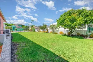 6070 Waterway Bay Dr, Fort Myers, FL 33908 - Photo 27