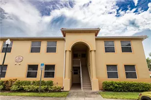 4275 Bellasol Cir, Fort Myers, FL 33916 - Photo 1