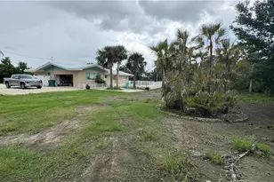 5885 Pine Tree Dr, Sanibel, FL 33957 - Photo 1