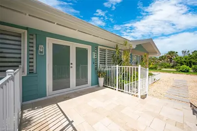 5885 Pine Tree Dr, Sanibel, FL 33957 - Photo 11