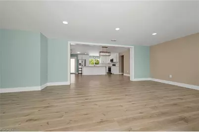 5885 Pine Tree Dr, Sanibel, FL 33957 - Photo 13