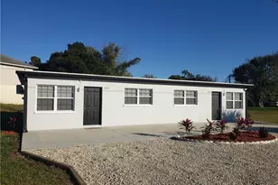 204 1st St, Fort Myers, FL 33907 - Photo 1