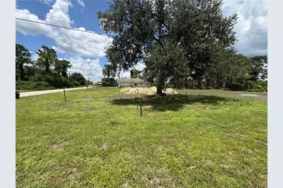 3738 Kemper St, Fort Myers, FL 33905 - Photo 5