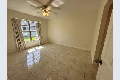 4611 SE 5th Pl #8, Cape Coral, FL 33904 - Photo 29