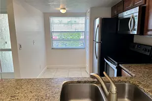 4611 SE 5th Pl, Cape Coral, FL 33904 - Photo 13