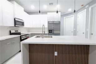 2514 52nd St SW, Lehigh Acres, FL 33976 - Photo 5