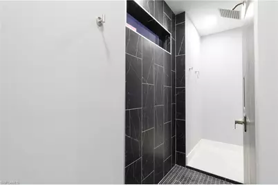 2514 52nd St SW, Lehigh Acres, FL 33976 - Photo 11