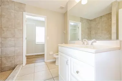 1333 Roosevelt Dr, Venice, FL 34293 - Photo 9