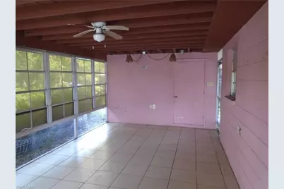 938 Tropical Palm Ave, North Fort Myers, FL 33903 - Photo 7