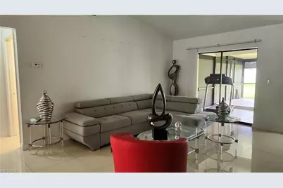 122 SW 21st St, Cape Coral, FL 33991 - Photo 5