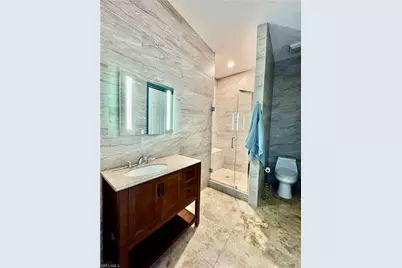 14370 McGregor Blvd, Fort Myers, FL 33919 - Photo 25